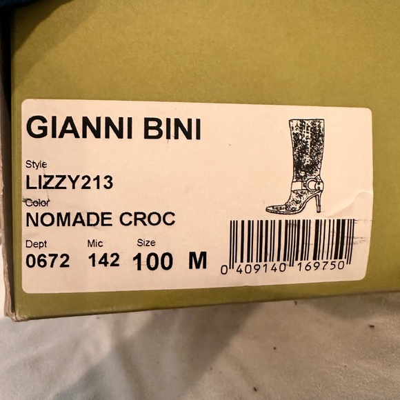 Gianni Bini Brown Leather Crocodile Boots - Picture 14 of 15